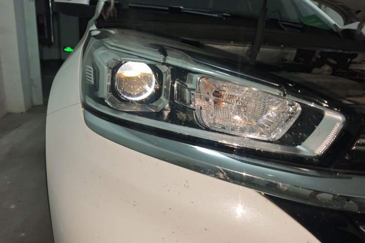 Used Chery Tiggo 8 2020 Revised Version 290TGDI Automatic Fashion Edition Right Front Headlight