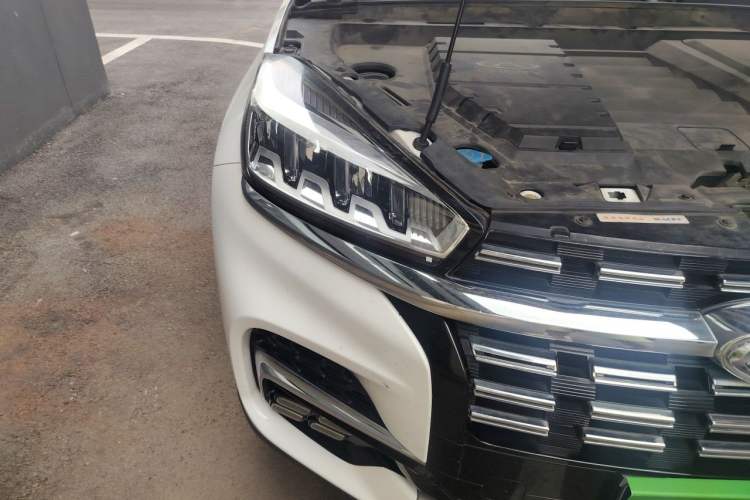 Used Chery Tiggo 8 2020 290TGDI Automatic Luxury Edition Right Front Headlight