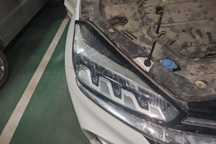 Used Chery Tiggo 8 2020 Revised Version 290TGDI Automatic Luxury Edition Right Front Headlight
