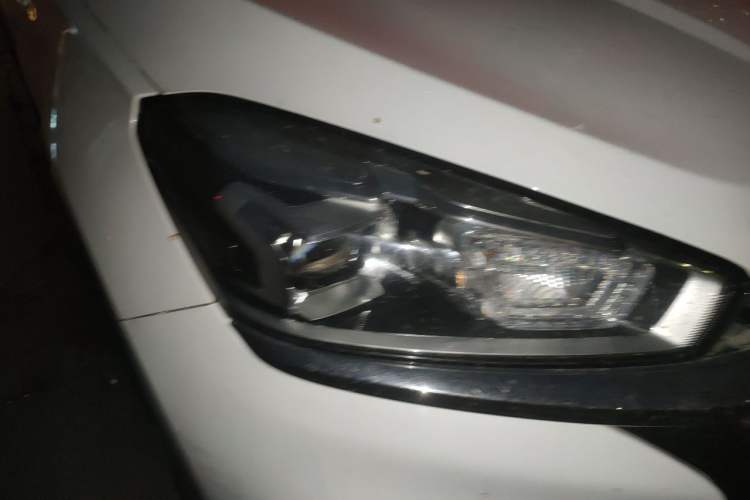 Used Chery Tiggo 8 2020 1.5 TCI Automatic Exclusive Edition 5 Seats Right Front Headlight