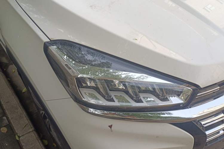 Used Chery Tiggo 8 2020 290TGDI Automatic Luxury Edition Big Six-Seater Right Front Headlight