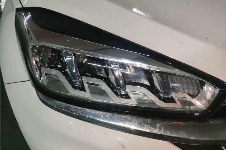 Used Chery Tiggo 8 2020 Revised Version 290TGDI Automatic Luxury Edition Right Front Headlight
