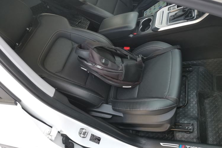 Used Chery Tiggo 8 2020 1.5 TCI Automatic Exclusive Edition 5 Seats Right Front Seat
