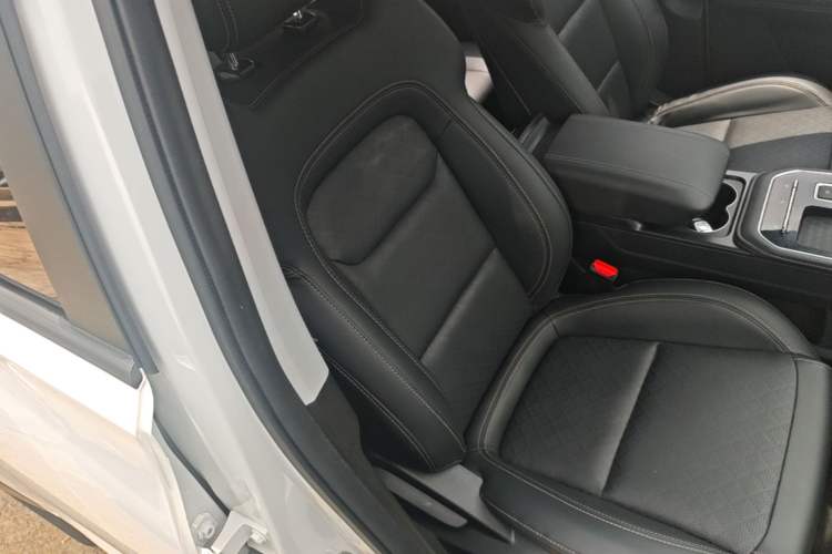 Used Chery Tiggo 8 2020 Facelifted Version 290TGDI Automatic Elite Edition Right Front Seat
