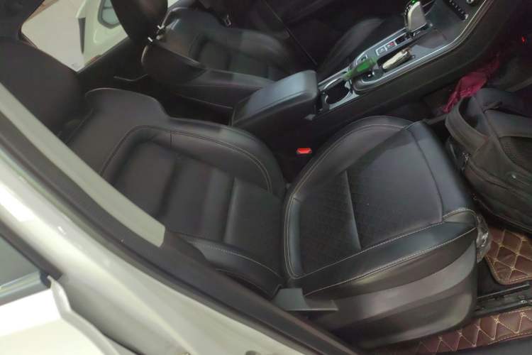 Used Chery Tiggo 8 2020 290TGDI Automatic Fashion Edition Right Front Seat