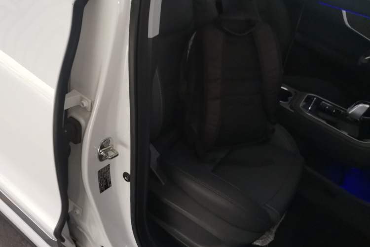 Used Chery Tiggo 8 2020 Facelifted Version 290TGDI Automatic Elite Edition Right Front Seat