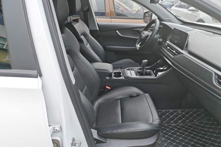 Used Chery Tiggo 8 2020 230TCI Manual Fashion Edition Right Front Seat