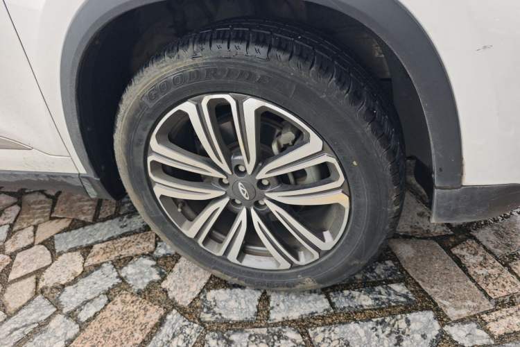 Used Chery Tiggo 8 2020 Revised Version 290TGDI Automatic Luxury Edition Right Front Wheel Hub