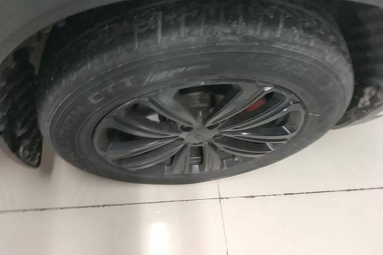 Used Chery Tiggo 8 2020 290TGDI Automatic Luxury Edition Right Front Wheel Hub