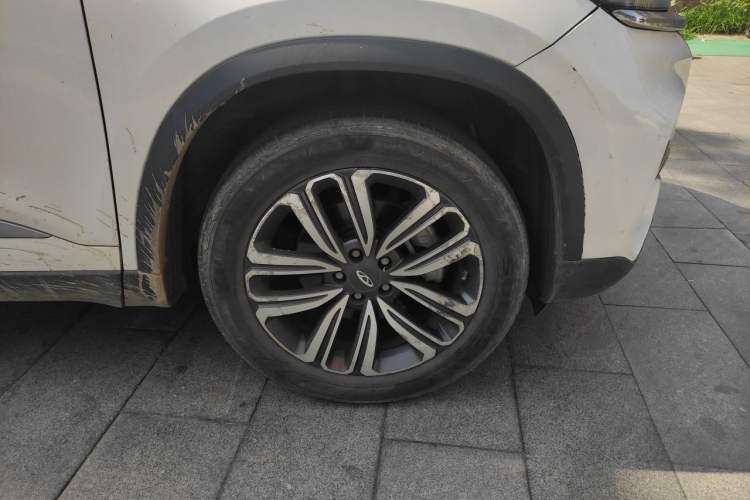 Used Chery Tiggo 8 2020 290TGDI Automatic Elite Edition Right Front Wheel Hub