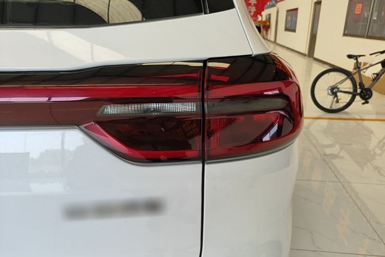 Used Chery Tiggo 8 2020 290TGDI Automatic Elite Edition Big Six-Seater Right Rear Taillight