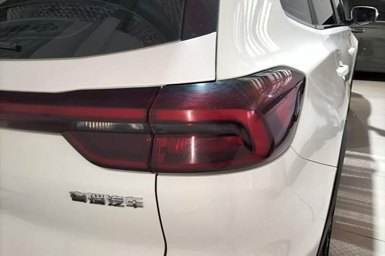 Used Chery Tiggo 8 2020 290TGDI Automatic Luxury Edition Right Rear Taillight