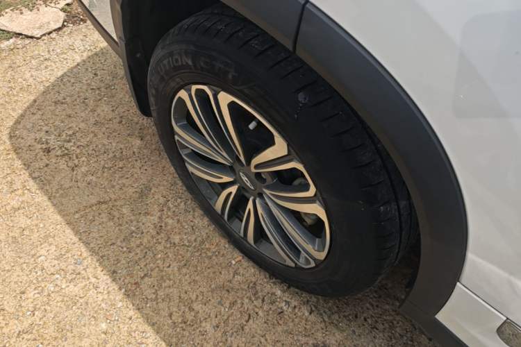 Used Chery Tiggo 8 2020 Facelifted Version 290TGDI Automatic Elite Edition Right Rear Wheel Hub