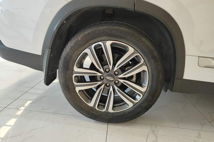 Used Chery Tiggo 8 2020 290TGDI Automatic Elite Edition Big Six-Seater Right Rear Wheel Hub