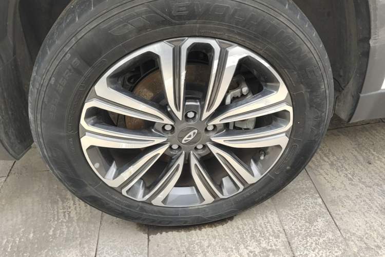 Used Chery Tiggo 8 2020 290TGDI Automatic Elite Edition Right Rear Wheel Hub