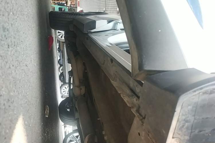 Used Chery Tiggo 8 2020 Facelifted Version 290TGDI Automatic Elite Edition Right Side Sill