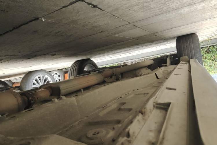 Used Chery Tiggo 8 2020 290TGDI Automatic Elite Edition Right Side Sill