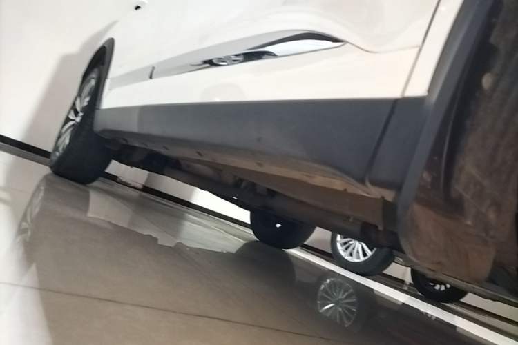 Used Chery Tiggo 8 2020 290TGDI Automatic Luxury Edition Right Side Sill