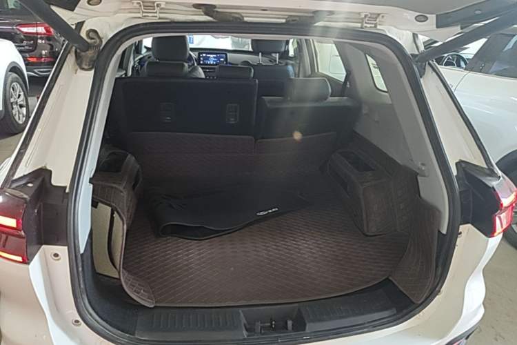 Used Chery Tiggo 8 2020 Facelifted Version 290TGDI Automatic Elite Edition Trunk