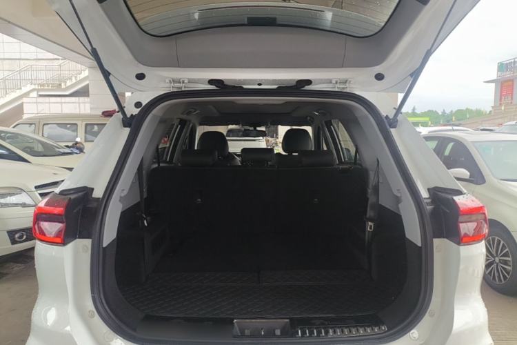 Used Chery Tiggo 8 2020 1.5 TCI Automatic Exclusive Edition 7-Seater Trunk
