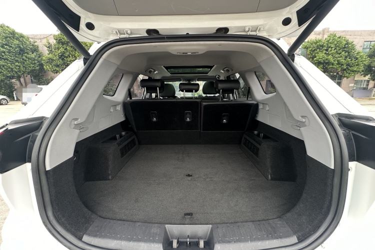 Used Chery Tiggo 8 2020 Facelifted Version 290TGDI Automatic Elite Edition Trunk