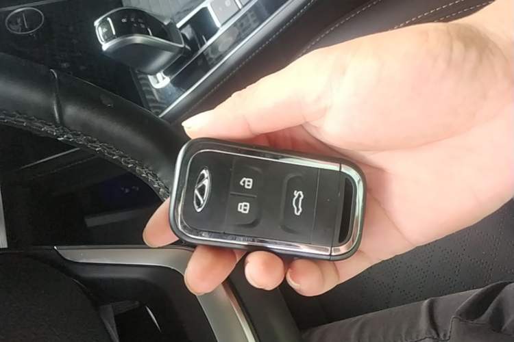 Used Chery Tiggo 8 2020 Facelifted Version 290TGDI Automatic Elite Edition Vehicle Key