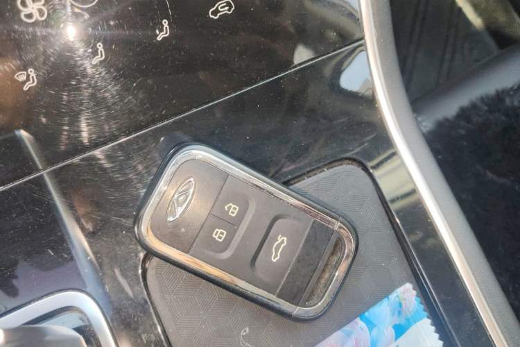 Used Chery Tiggo 8 2020 Facelifted Version 290TGDI Automatic Elite Edition Vehicle Key