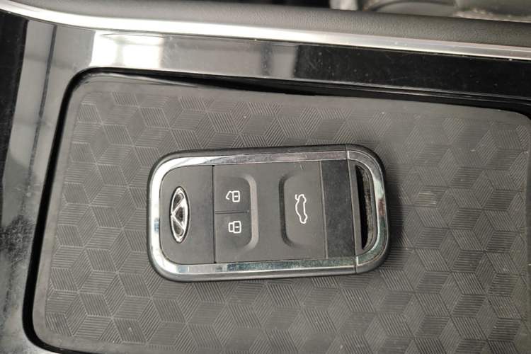 Used Chery Tiggo 8 2020 Facelifted Version 290TGDI Automatic Elite Edition Vehicle Key