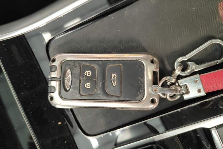 Used Chery Tiggo 8 2020 290TGDI Automatic Elite Edition Big Six-Seater Vehicle Key