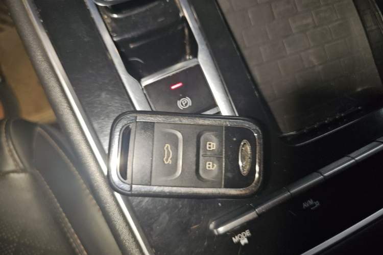 Used Chery Tiggo 8 2020 Revised Version 290TGDI Automatic Luxury Edition Vehicle Key
