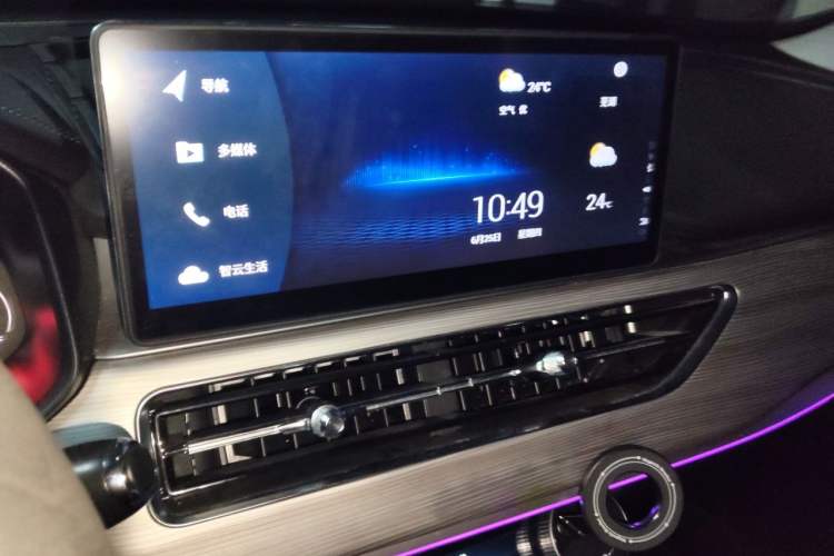 Used Chery Tiggo 8 2021 Kunpeng Edition 390TGDI Automatic Fuyao Version Audio And AC Panel