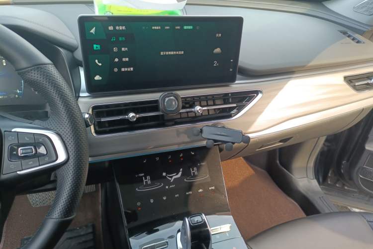 Used Chery Tiggo 8 2021 Kunpeng Edition 290TGDI Automatic Zhubfeng Version Audio And AC Panel