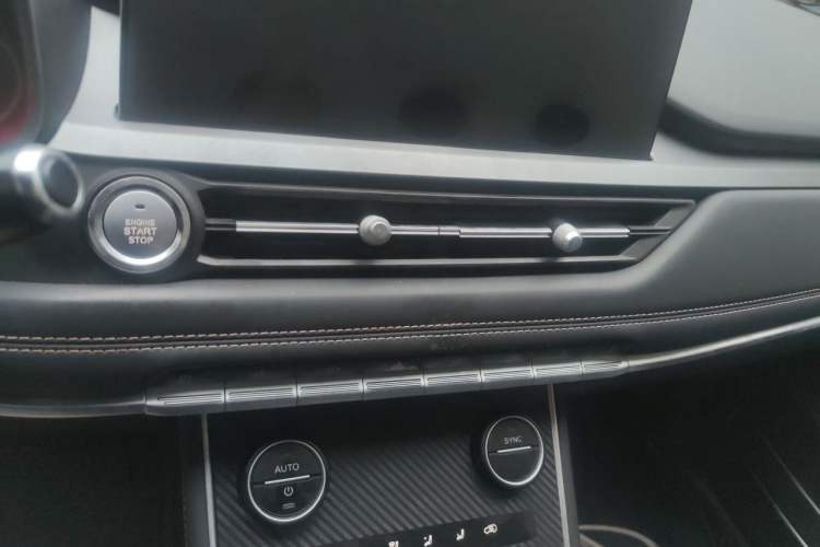 Used Chery Tiggo 8 2021 230TCI Manual Elite Edition Audio And AC Panel