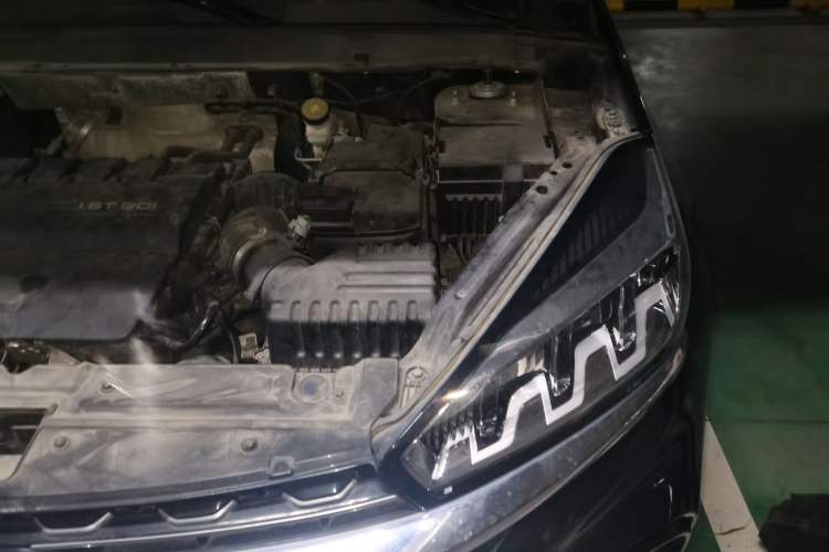 Used Chery Tiggo 8 2021 Kunpeng Edition 290TGDI Automatic Zhubfeng Version Engine Bay Left