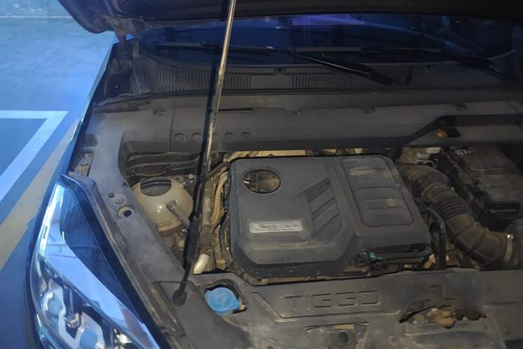 Used Chery Tiggo 8 2021 Kunpeng Edition 390TGDI Automatic Fuyao Version Engine Bay Right