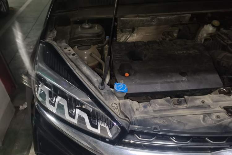 Used Chery Tiggo 8 2021 Kunpeng Edition 290TGDI Automatic Zhubfeng Version Engine Bay Right