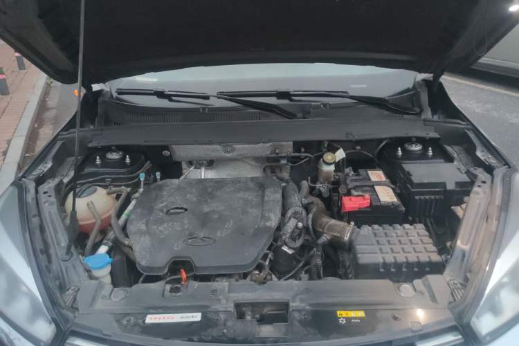 Used Chery Tiggo 8 2021 230TCI Manual Elite Edition Engine Bay