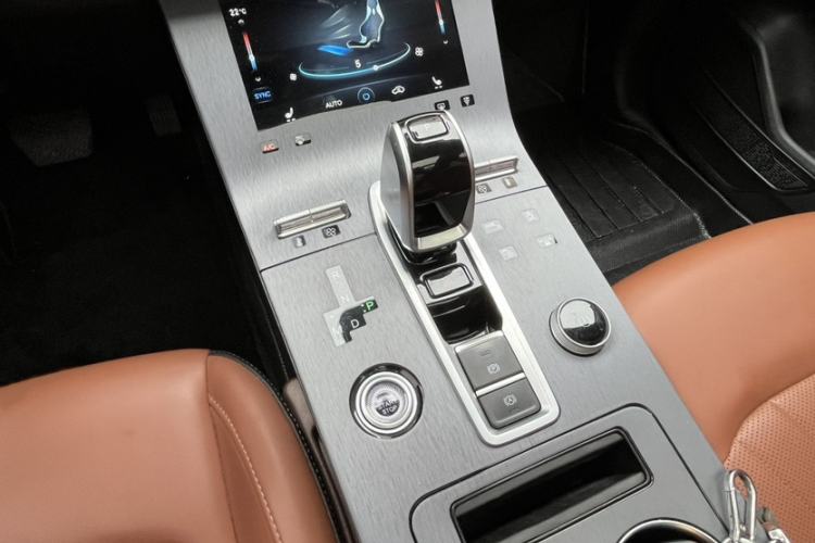 Used Chery Tiggo 8 2021 Kunpeng Edition 390TGDI Automatic Fuyao Version Interior 2