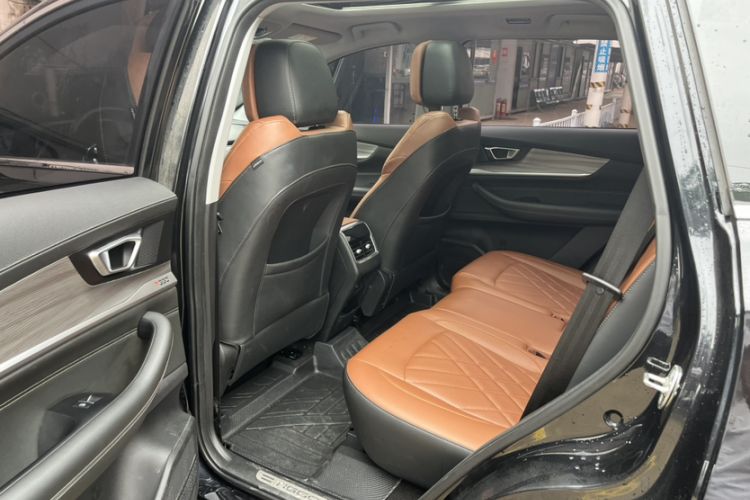 Used Chery Tiggo 8 2021 Kunpeng Edition 390TGDI Automatic Fuyao Version Interior 5