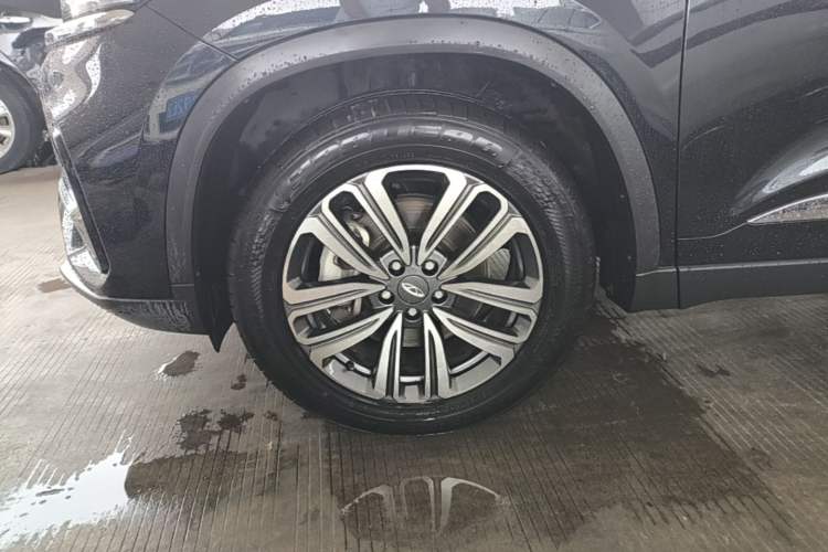 Used Chery Tiggo 8 2021 Kunpeng Edition 390TGDI Automatic Zhubfeng Version Left Front Wheel Hub