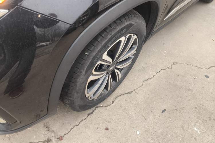 Used Chery Tiggo 8 2021 Kunpeng Edition 290TGDI Automatic Zhubfeng Version Left Front Wheel Hub