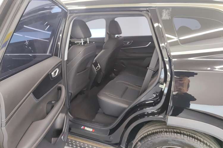 Used Chery Tiggo 8 2021 1.5 TCI Manual Siberia Edition 7-Seater Left Rear Seat