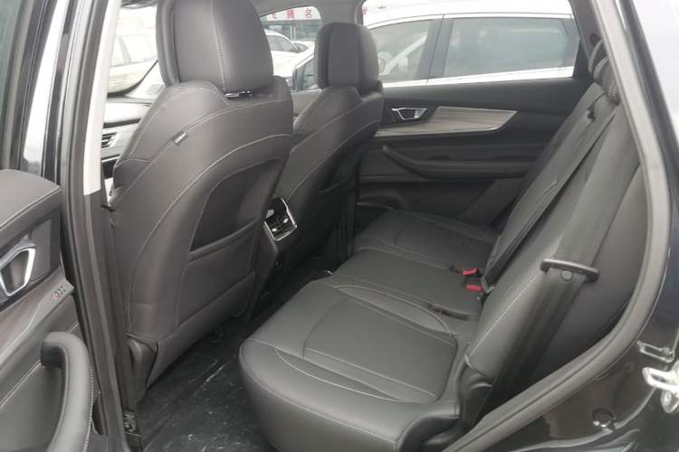 Used Chery Tiggo 8 2021 Kunpeng Edition 290TGDI Automatic Zhubfeng Version Left Rear Seat