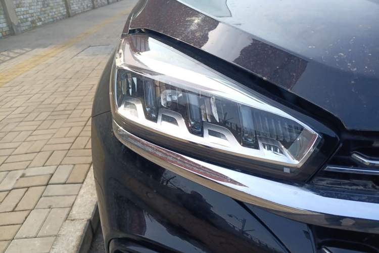 Used Chery Tiggo 8 2021 Kunpeng Edition 290TGDI Automatic Zhubfeng Version Right Front Headlight