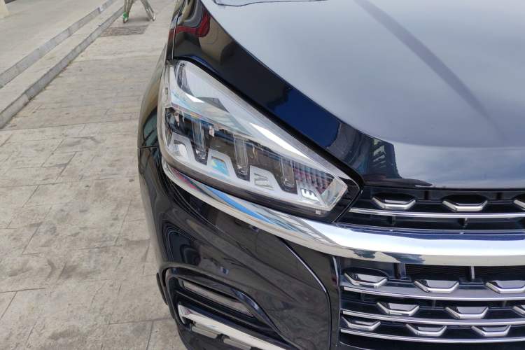 Used Chery Tiggo 8 2021 Kunpeng Edition 390TGDI Automatic Zhubfeng Version Right Front Headlight