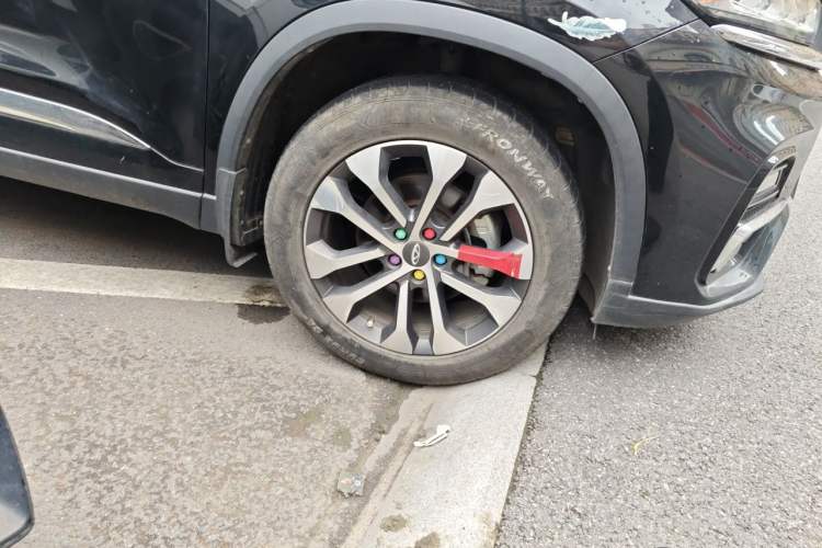 Used Chery Tiggo 8 2021 230TCI Manual Elite Edition Right Front Wheel Hub