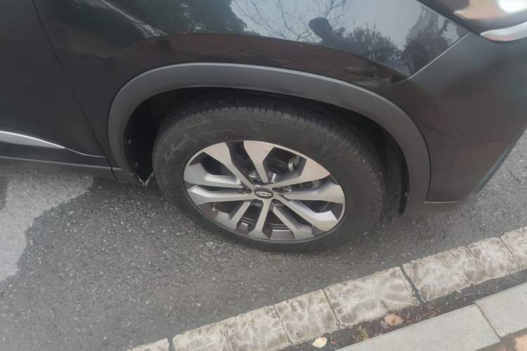 Used Chery Tiggo 8 2021 230TCI Manual Elite Edition Right Front Wheel Hub