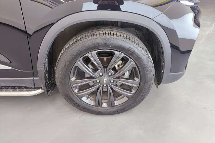 Used Chery Tiggo 8 2021 1.5 TCI Manual Siberia Edition 7-Seater Right Front Wheel Hub