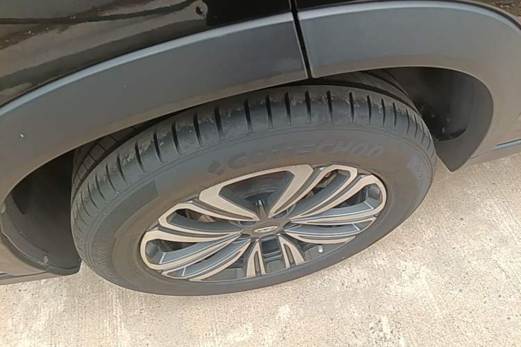Used Chery Tiggo 8 2021 Kunpeng Edition 290TGDI Automatic Zhubfeng+ Version Right Rear Wheel Hub