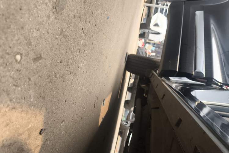 Used Chery Tiggo 8 2021 Kunpeng Edition 290TGDI Automatic Zhubfeng Version Right Side Sill